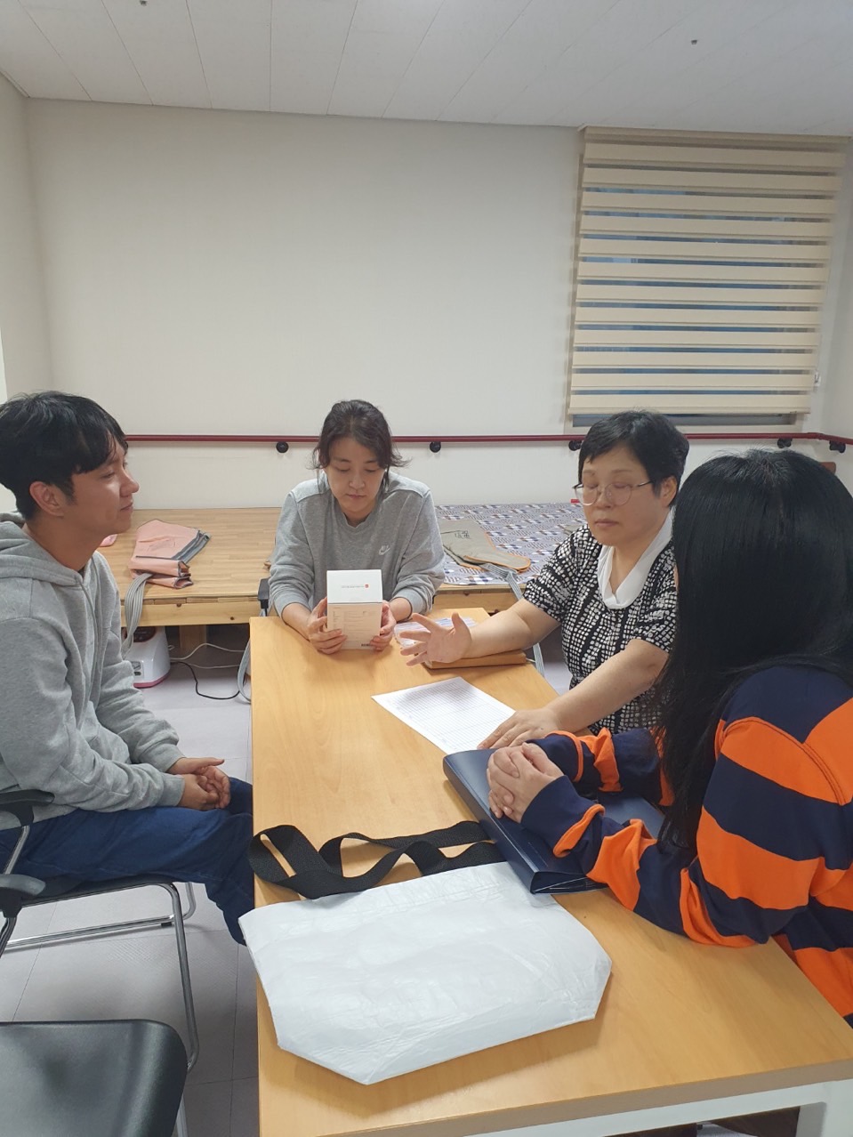 취업알선형 활동사진 3